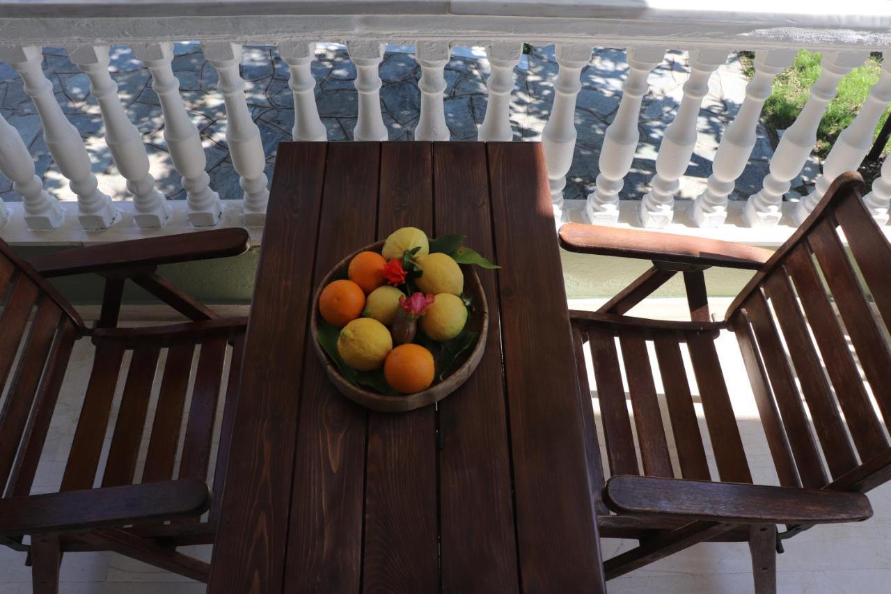 Nerajoula House Apartment